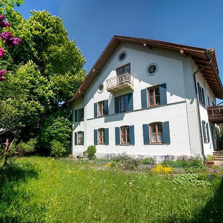 Landhauswohnung Mit Wildromantischem Garten Füssen Extérieur photo